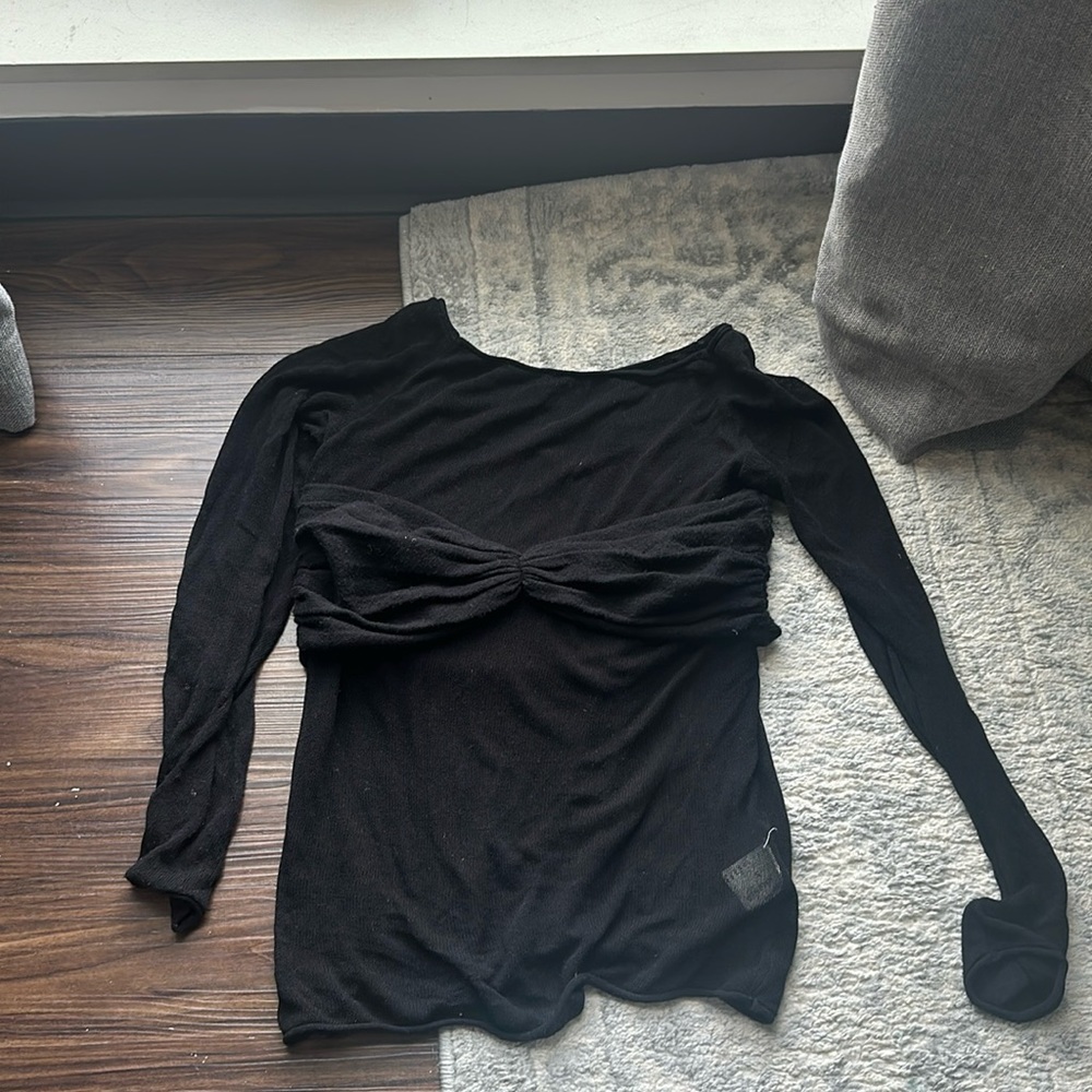Commense black longsleeve